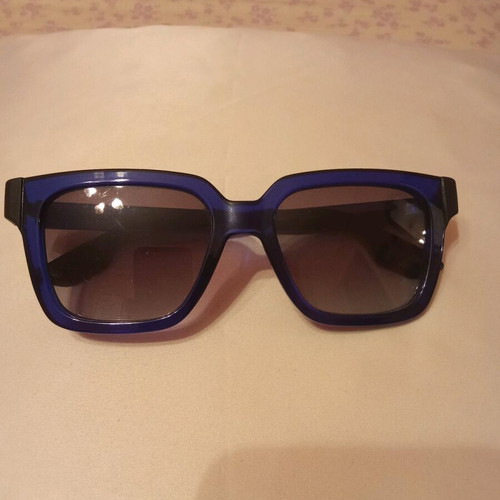 MCQ sunglasses like new, blue