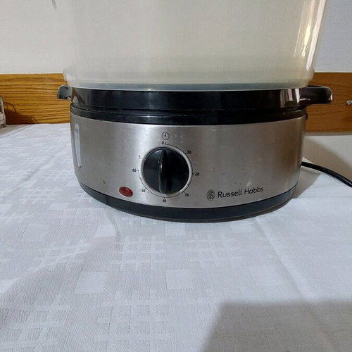 Russell Hobbs steam cooker used with 3 baskets and lid