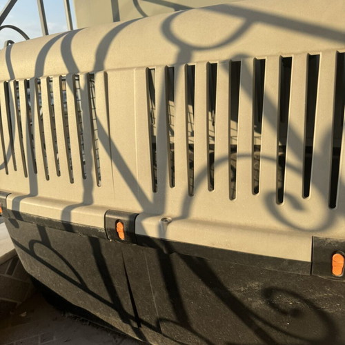 Dog crate like new for medium dog, travel and airplane use