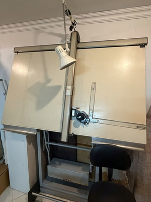 Vintage Neolt Drafting Table with Mutoh Model L Mechanism, like new