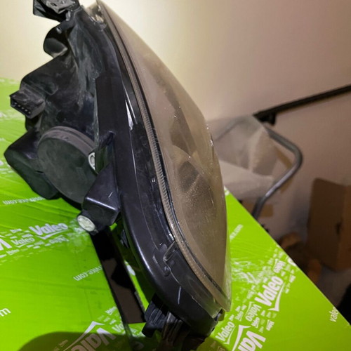 Suzuki Splash headlight used original ‘14
