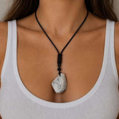 Necklace with cord and raw howlite new, white and brown
