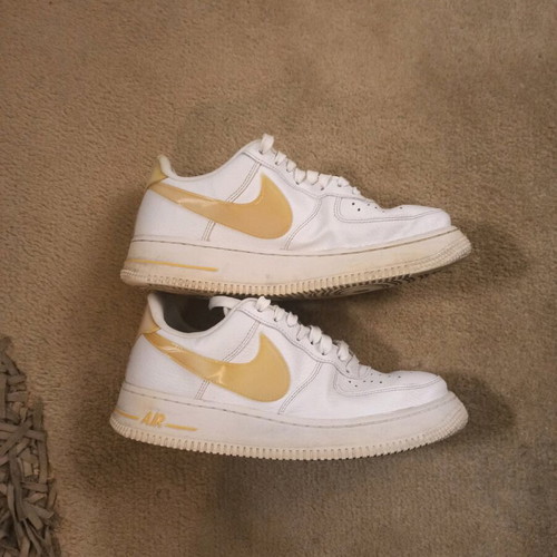 Nike Air Force 1 sneakers used, white/gold size 41
