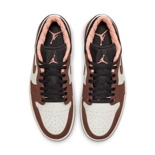 Air Jordan 1 Low Mocha Brown sneakers new, size 42.5