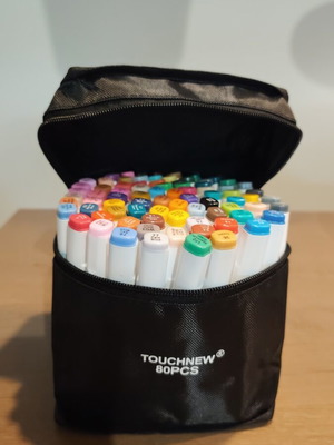 Touchnew 80-piece art marker set like new