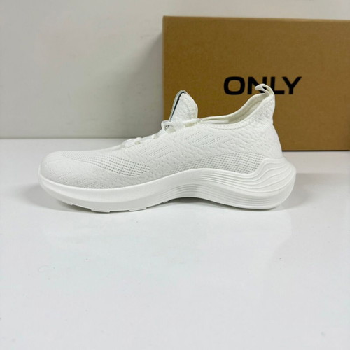 Only sports shoes new, white, size 39