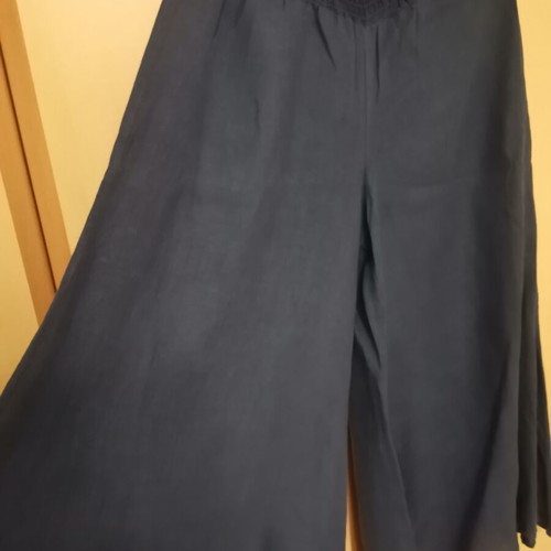 Linen pants and blouse set like new, electric blue