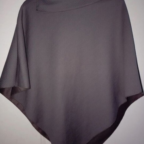 Women's poncho like new, gray, asymmetric with buttons