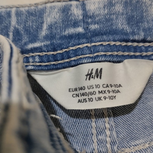 H&M denim shorts 140 cm, 9-10 years, elastic waist