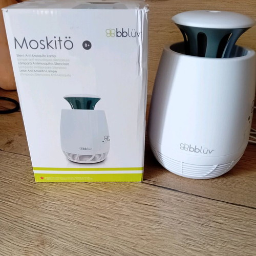 Bbluv ultrasonic mosquito device new with Led lamps