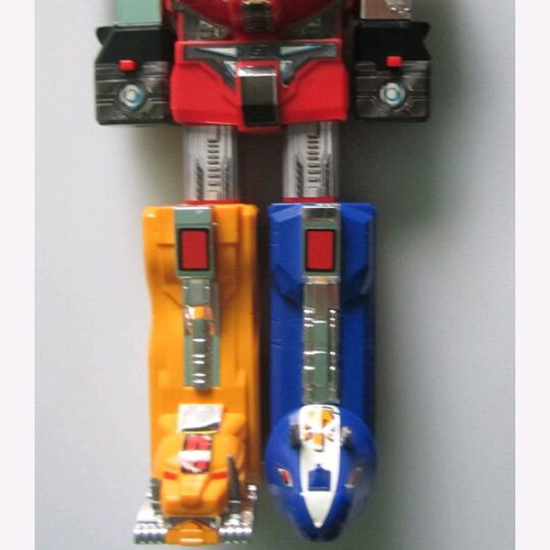 Megazord hand (fist) like new, rare part