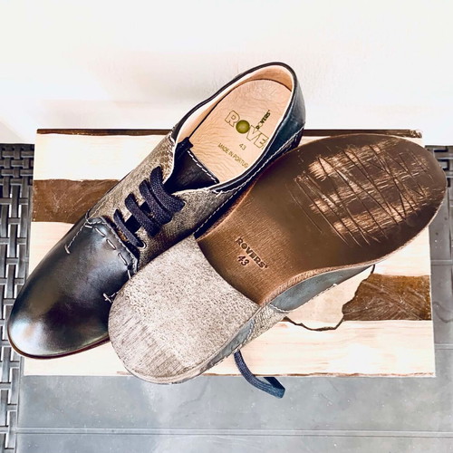 Rovers men's leather shoes size 43, new, black with beige details
