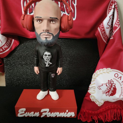 Evan Fournier 3D print with PLA 28 cm hand-painted made to order