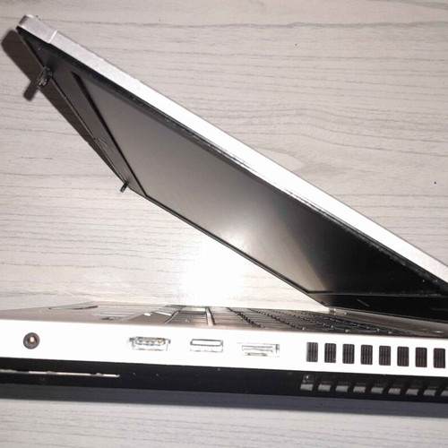 HP EliteBook 8460p laptop, Intel Core i5, 14-inch screen, 256GB SSD