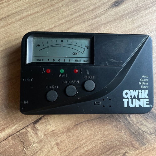 Auto Guitar & Bass Tuner used