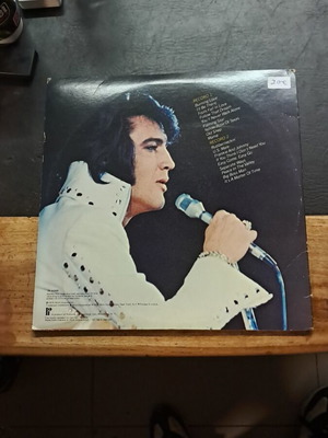 Vinyl record used in excellent condition