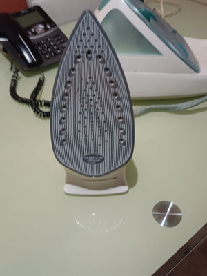 Tefal boiler steam iron used, needs maintenance