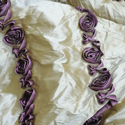 Silk with handmade embroidery opaque, high quality 1.44x2.80