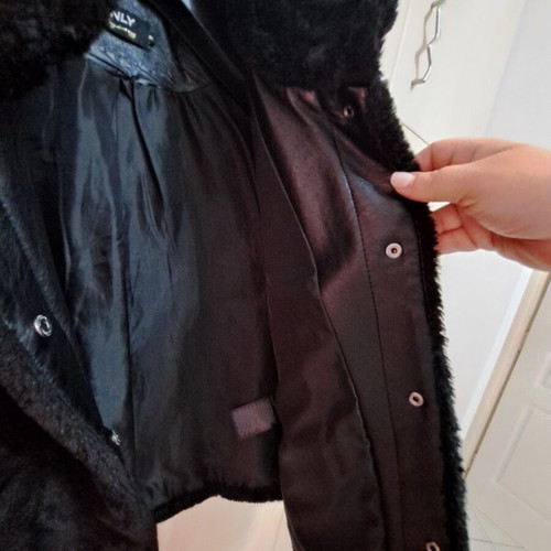 Only fur jacket black size M new