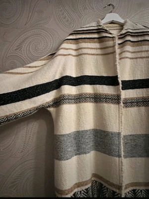 Maje long coat like new, thin wool, beige