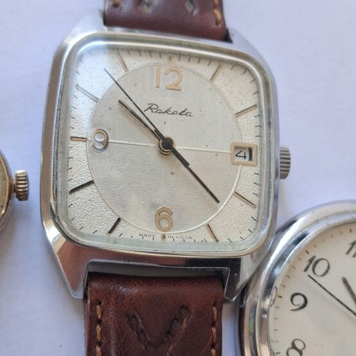 Zaria, Caika, Raketa mechanical watches used, set of three