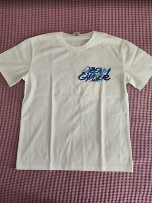 T-shirt Dream white size S with front and back print new
