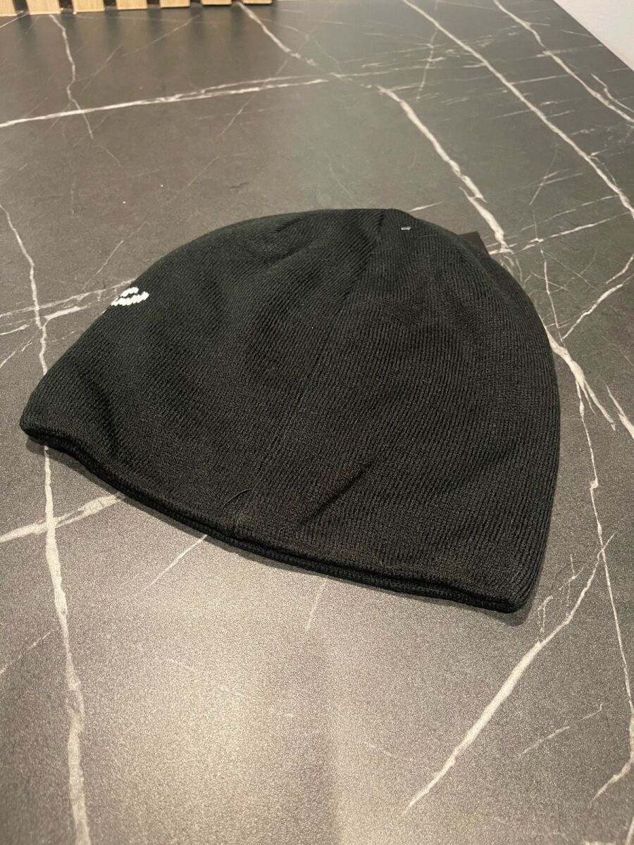 Arc'teryx Fernie Toque beanie black new - € 25,00 - Vendora.cy