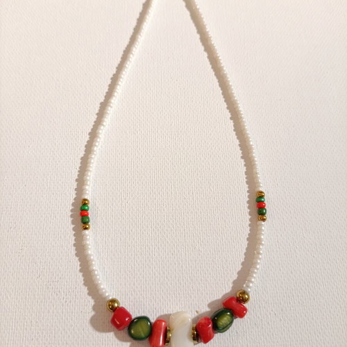 Necklace 3324 handmade, new, white and green