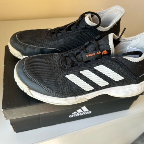 Adidas kids tennis shoes used size 34