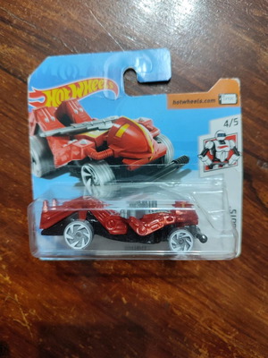 Hot Wheels Zombot Treasure Hunt used 2018