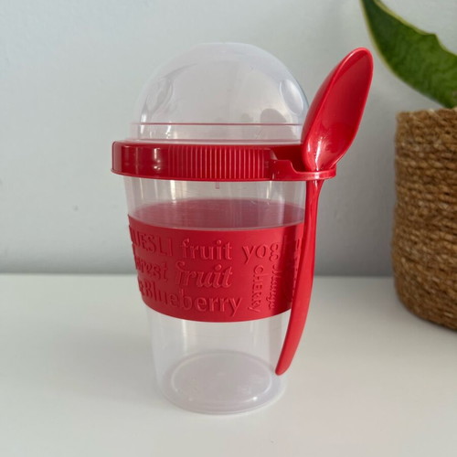 Food container with spoon 600ml like new, plastic 0% BPA