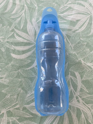Pawise Travel Water Bottle 750ml for Pets like new