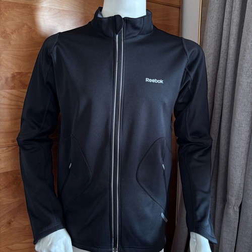 Reebok men’s black softshell jacket like new, size S