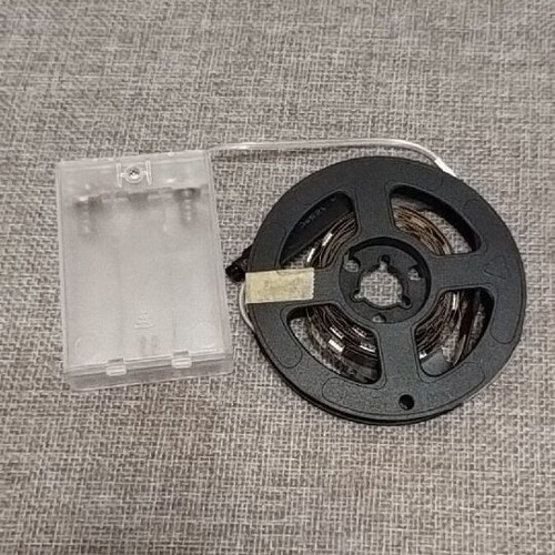 Led strip 2.4m like new with remote control and multiple light settings