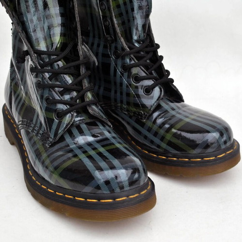 Dr. Martens tartan boots used, grey black, size 39