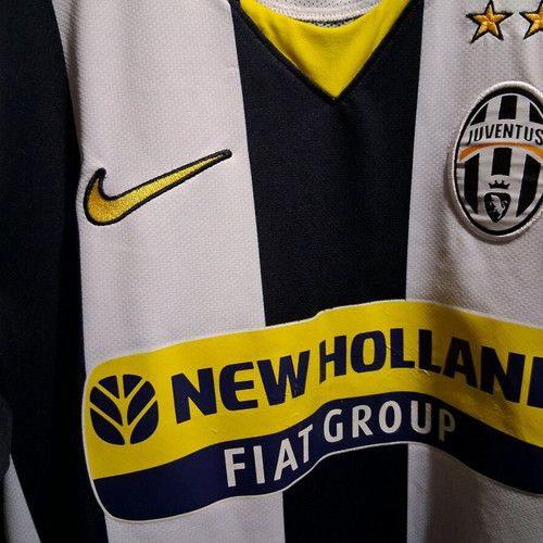 Juventus home jersey like new, size Medium