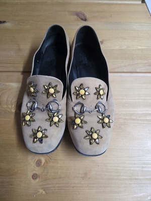 Γυναικεία παπούτσια Gucci 39 μεταχειρισμένα, μπεζ