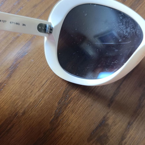 Ray-Ban vintage sunglasses used, white, lenses need replacement