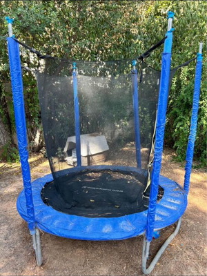 Trampoline diameter 183cm like new
