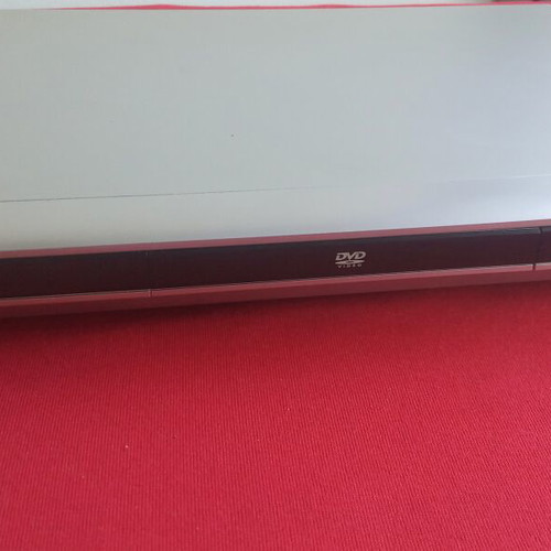 Bluesky DV855 DVD Player like new with remote and scart cable