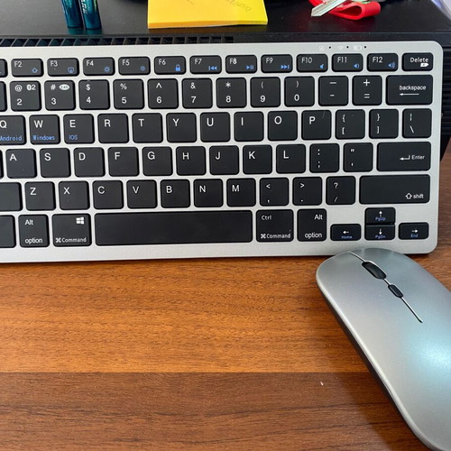Keyboard and mouse set new with USB operation