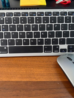 Keyboard and mouse set new with USB operation