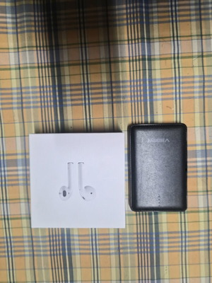 Apple genuine connection cable with sealed box and mobile charger gift