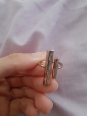 Ring in rose gold with adjustable size like new