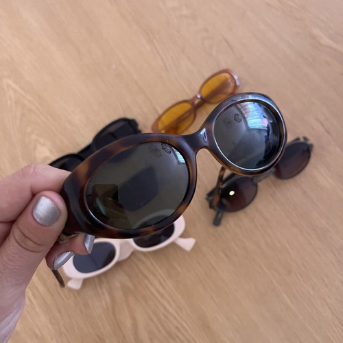 Sunglasses with UV protection like new