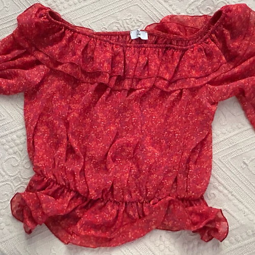 Blouse fuchsia-red with flowers in very good condition