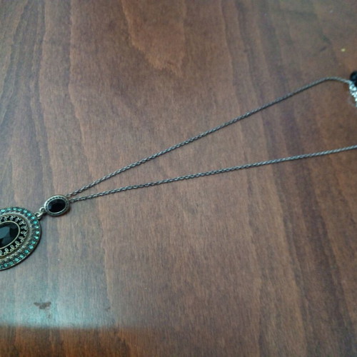 Pendant with black cabochon fo bijou used