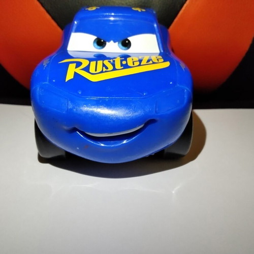 Fabulous Lightning McQueen 2016 Mattel Disney Pixar Cars 3 Revvin' Action toy car