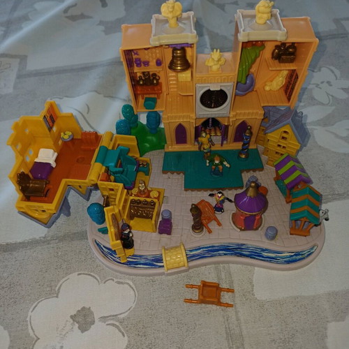 Παναγία Παρισίων Disney Poly Pocket 1995 μεταχειρισμένο