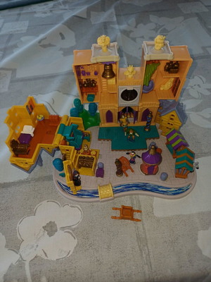 Παναγία Παρισίων Disney Poly Pocket 1995 μεταχειρισμένο
